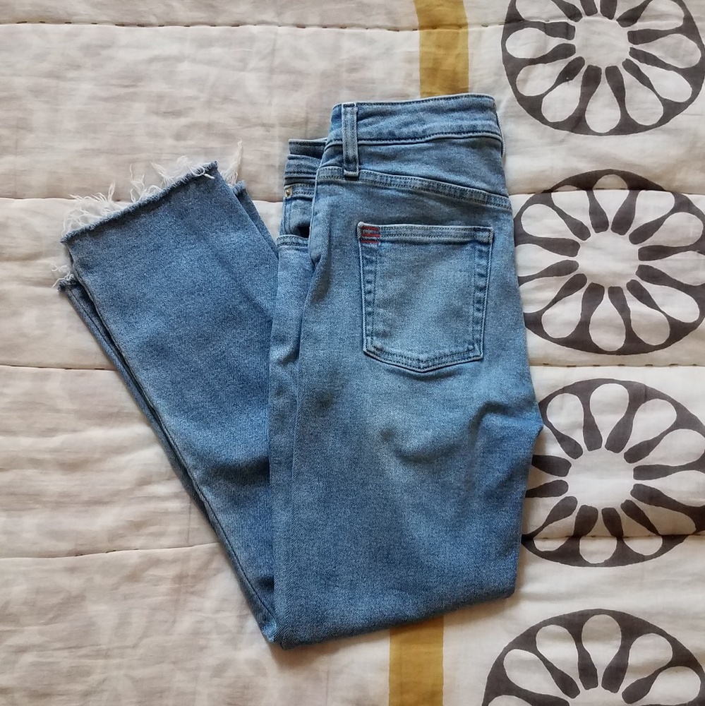 Kick Flare High-Rise Jeans!